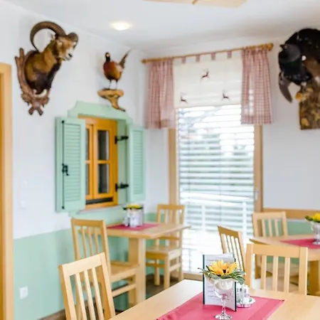 Gaestezimmer Steiner Bed & Breakfast *