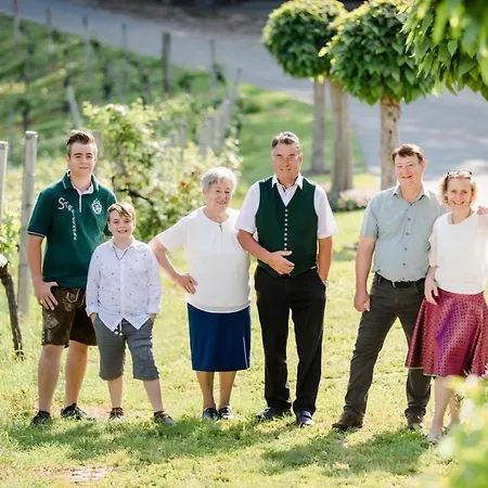 Bed & Breakfast Gaestezimmer Steiner *