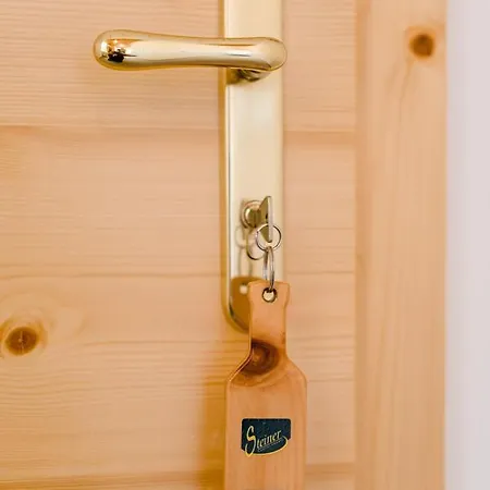 Bed & Breakfast Gaestezimmer Steiner *