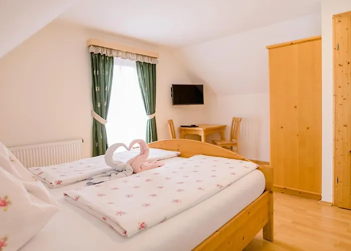 Bed and breakfast Gaestezimmer Steiner 3*
