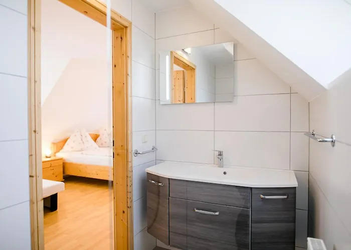 Gaestezimmer Steiner 3*